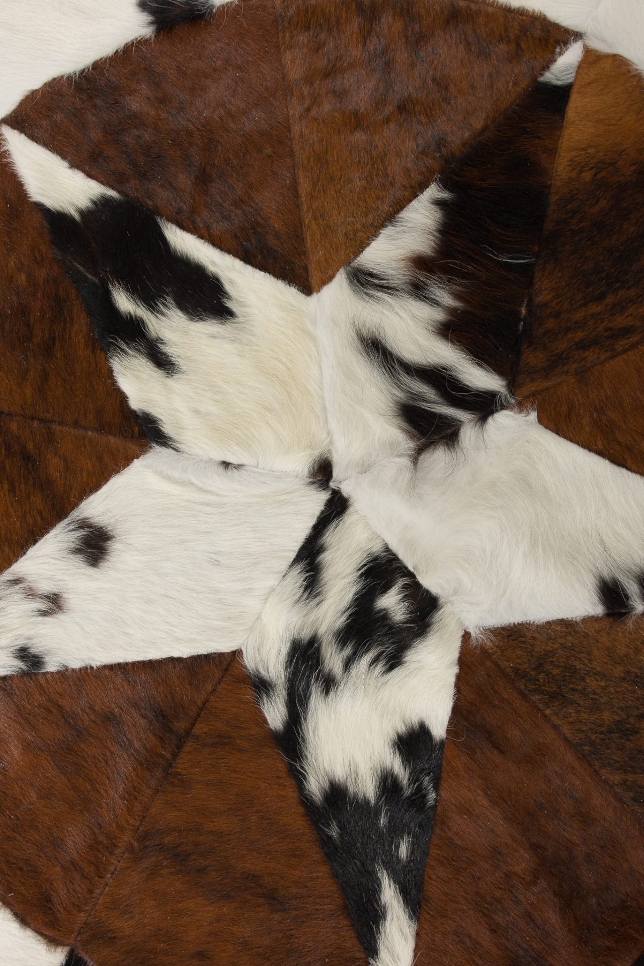 Designer Patchwork Rinderfell natürlich Detailansicht