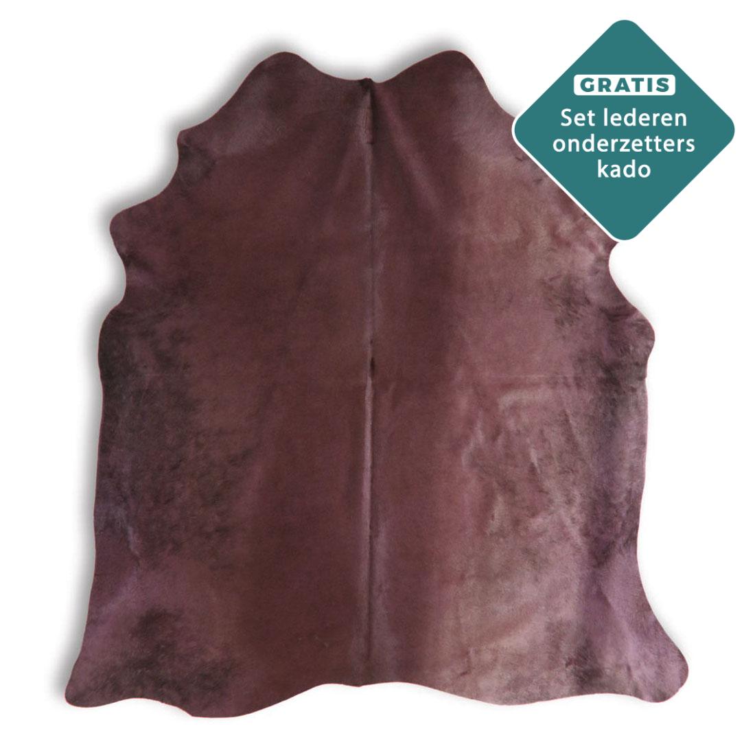 Gefärbtes Kuhfell bordeauxrot 200x180 cm Detailansicht