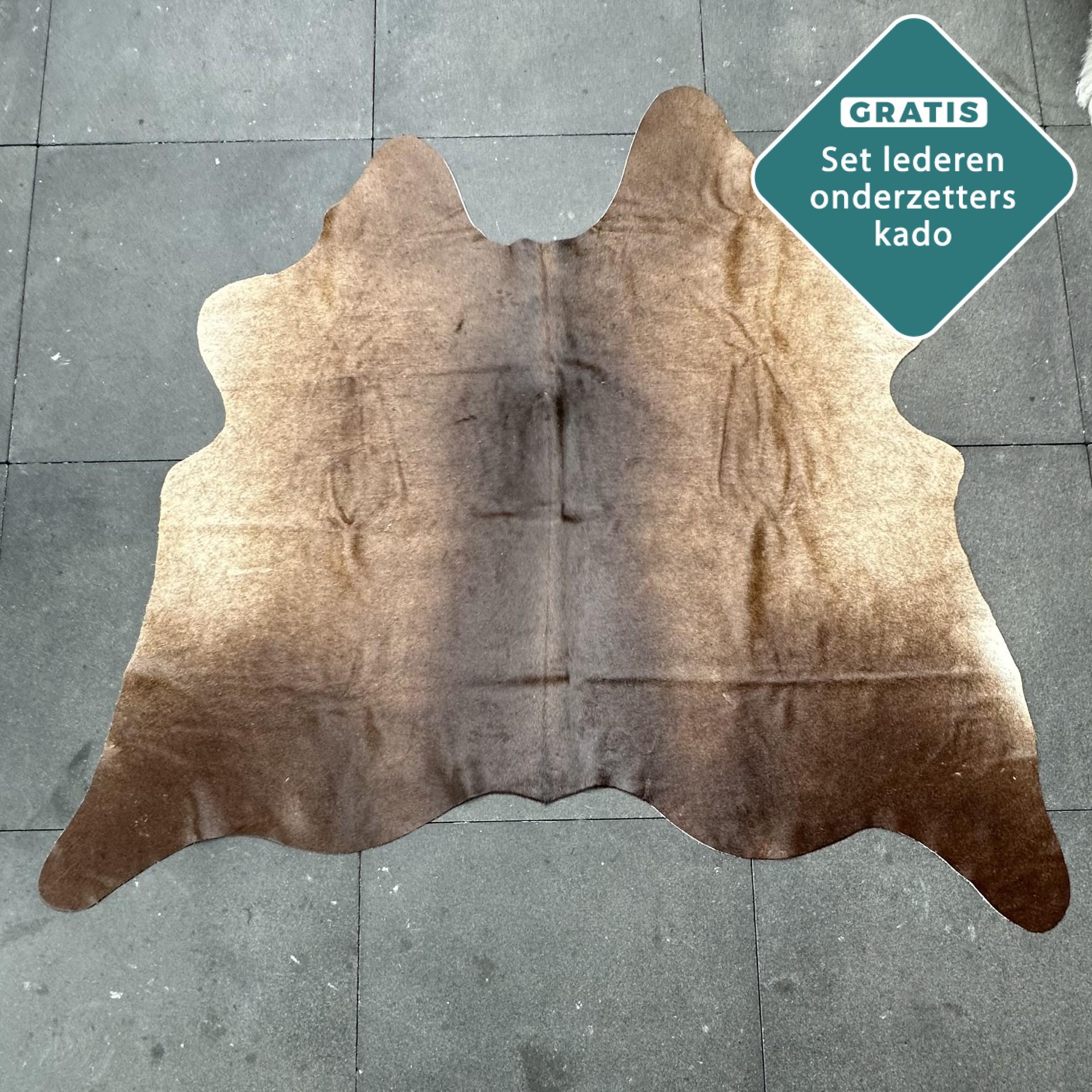 Echtes Kuhfell dunkelbraun 140x140 cm Extra klein - Natürliches Rinderfell