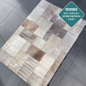 Handgenähter Patchwork Kuhfell Teppich 180x120 cm