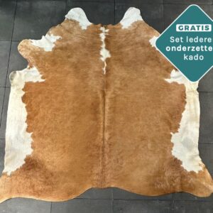 Kuhfell Teppich weiss-braun Detailansicht natürliche Zeichnung