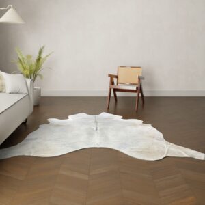 Natürliches Rinderfell grau 240x240 cm Nahaufnahme Fell-Muster