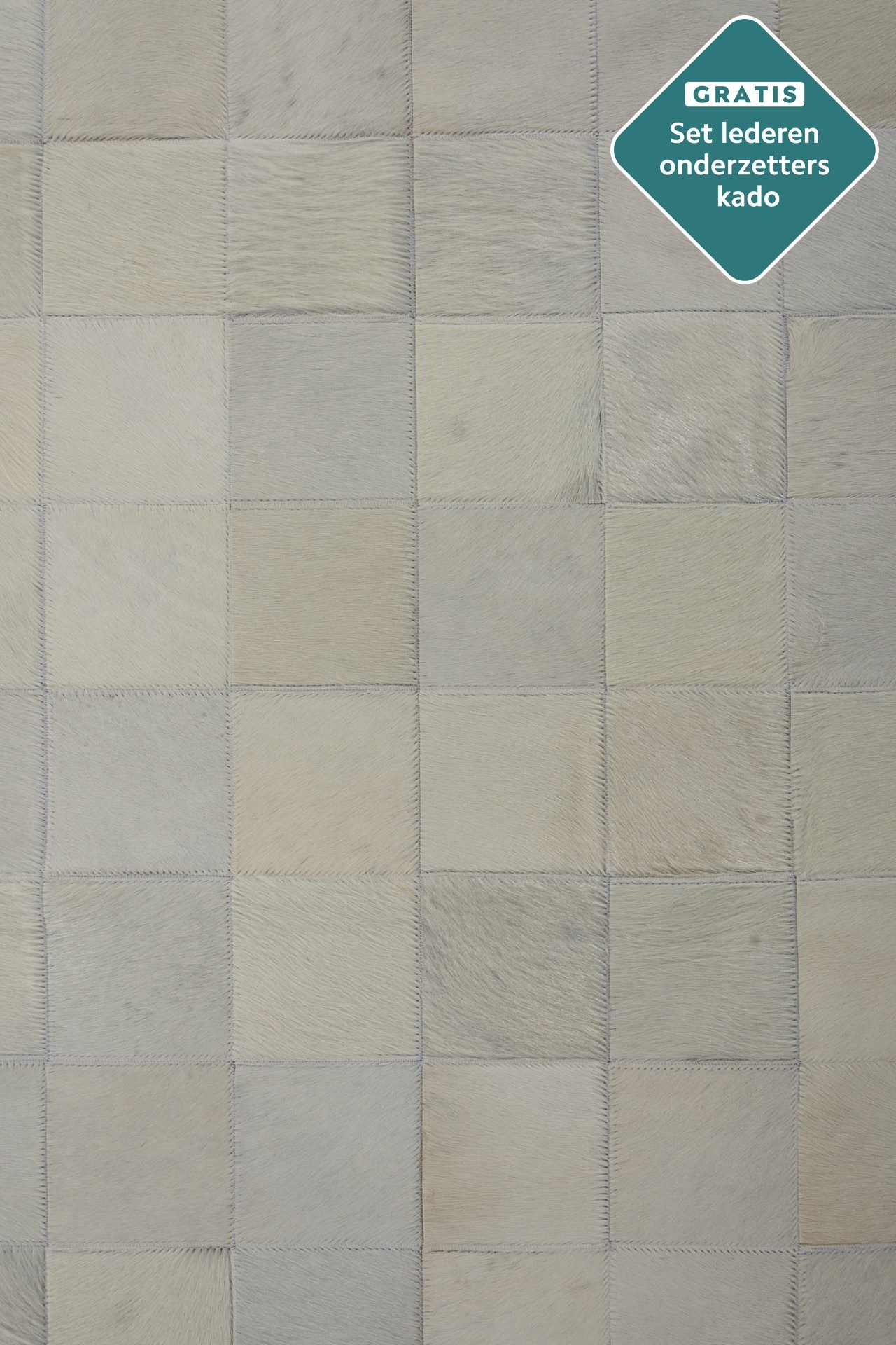 Handgenähter Patchwork Kuhfell Teppich 180x120 cm