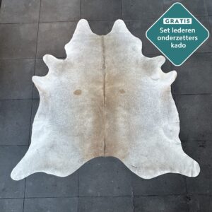 Kuhfell Teppich beige grau Detailansicht natürliche Zeichnung