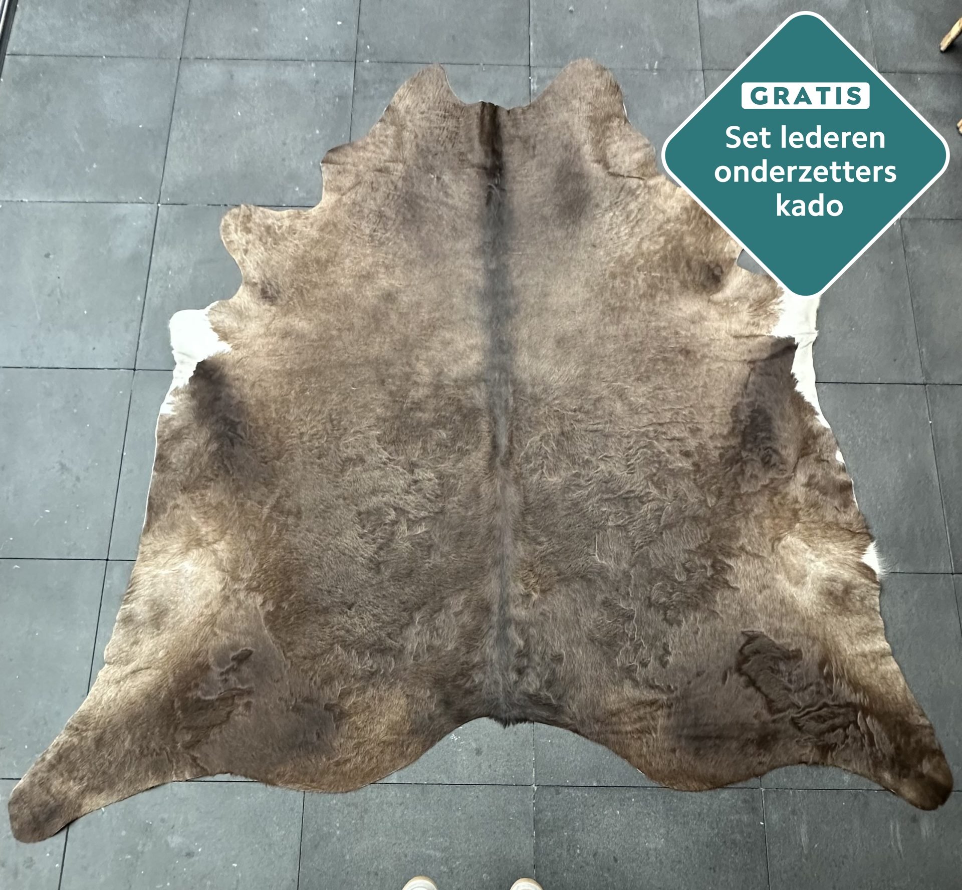 Kuhfell Teppich kastanienbraun Detailansicht natürliche Zeichnung