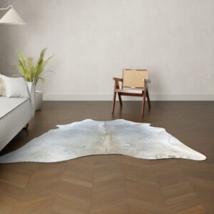 Natürliches Rinderfell grau 220x210 cm Nahaufnahme Fell-Muster