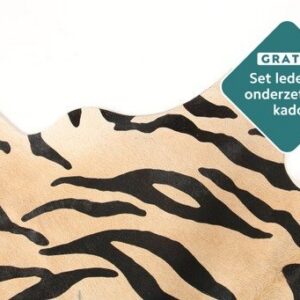 Kuhfell Tigerdruck 200x180 cm als Wohnzimmer Teppich
