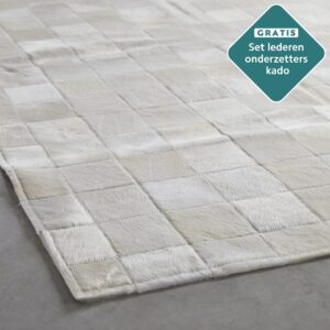 Handgenähter Patchwork Kuhfell Teppich 180x120 cm