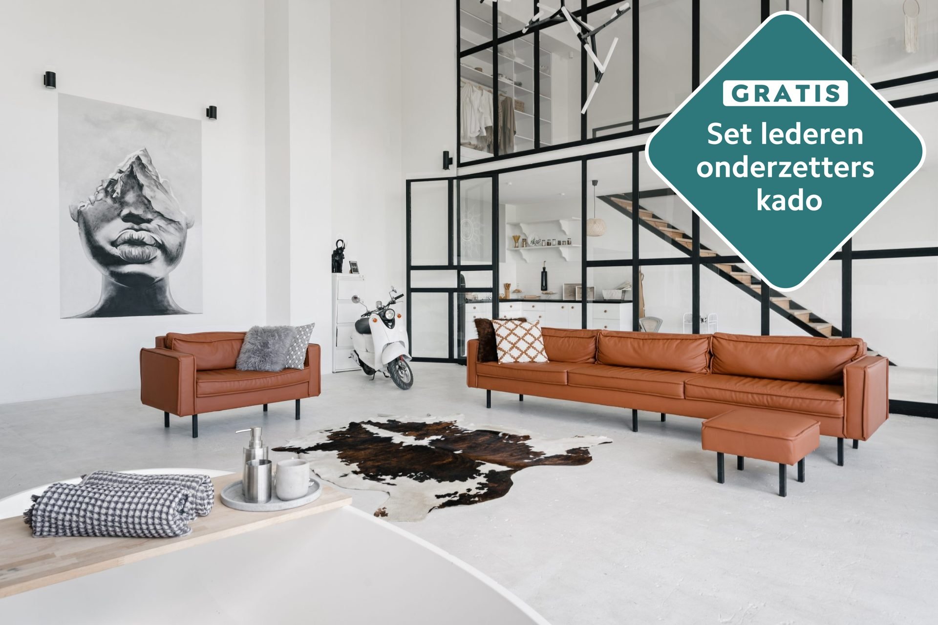 Natürliches Rinderfell Tricolor dunkel 220x200 cm Nahaufnahme Fell-Muster