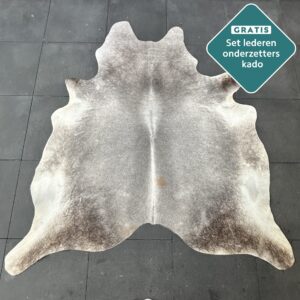 Kuhfell Teppich dunkelgrau Detailansicht natürliche Zeichnung