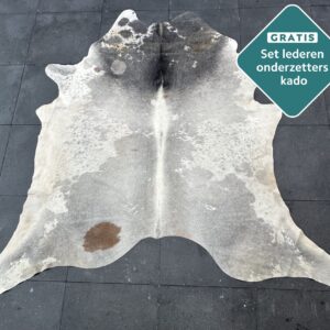 Kuhfell Teppich grau schwarz Detailansicht natürliche Zeichnung