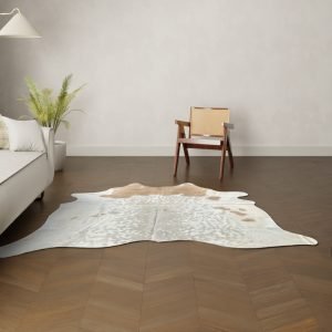 Natürliches Rinderfell braun-weiss gefleckt 220x200 cm Nahaufnahme Fell-Muster