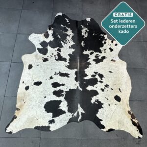 Kuhfell Teppich braun gefleckt Detailansicht natürliche Zeichnung