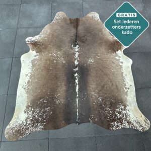 Kuhfell Teppich mokka weiss Detailansicht natürliche Zeichnung