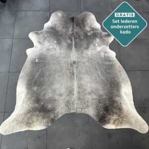 Kuhfell Teppich grau schwarz Detailansicht natürliche Zeichnung