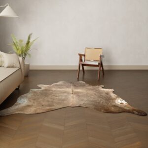 Natürliches Rinderfell warmbraun 220x190 cm Nahaufnahme Fell-Muster