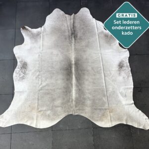 Kuhfell Teppich grau weiss Detailansicht natürliche Zeichnung