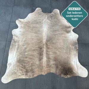 Kuhfell Teppich gestromt Detailansicht natürliche Zeichnung