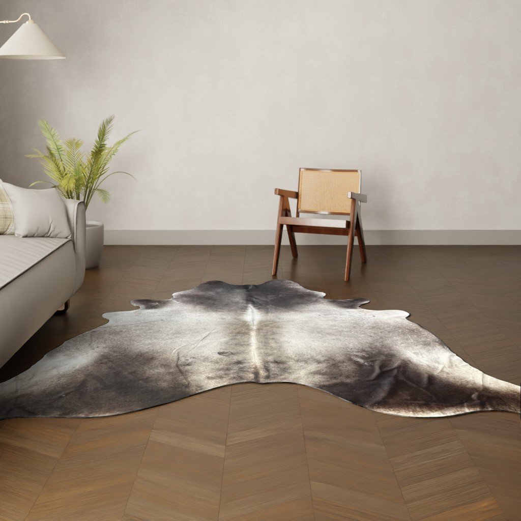 Natürliches Rinderfell dunkelbraun grau 260x220 cm Nahaufnahme Fell-Muster