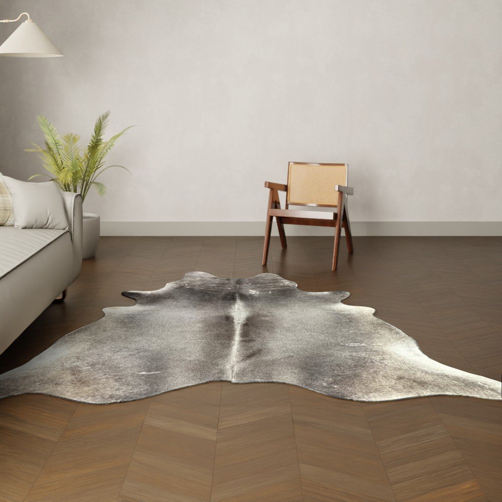 Natürliches Rinderfell dunkelgrau 230x200 cm Nahaufnahme Fell-Muster