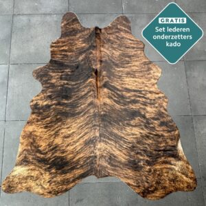 Kuhfell Teppich gestromt Detailansicht natürliche Zeichnung