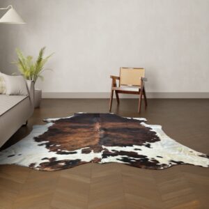 Natürliches Rinderfell Tricolor 240x210 cm Nahaufnahme Fell-Muster