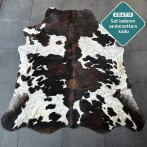 Kuhfell Teppich Tricolor Detailansicht natürliche Zeichnung