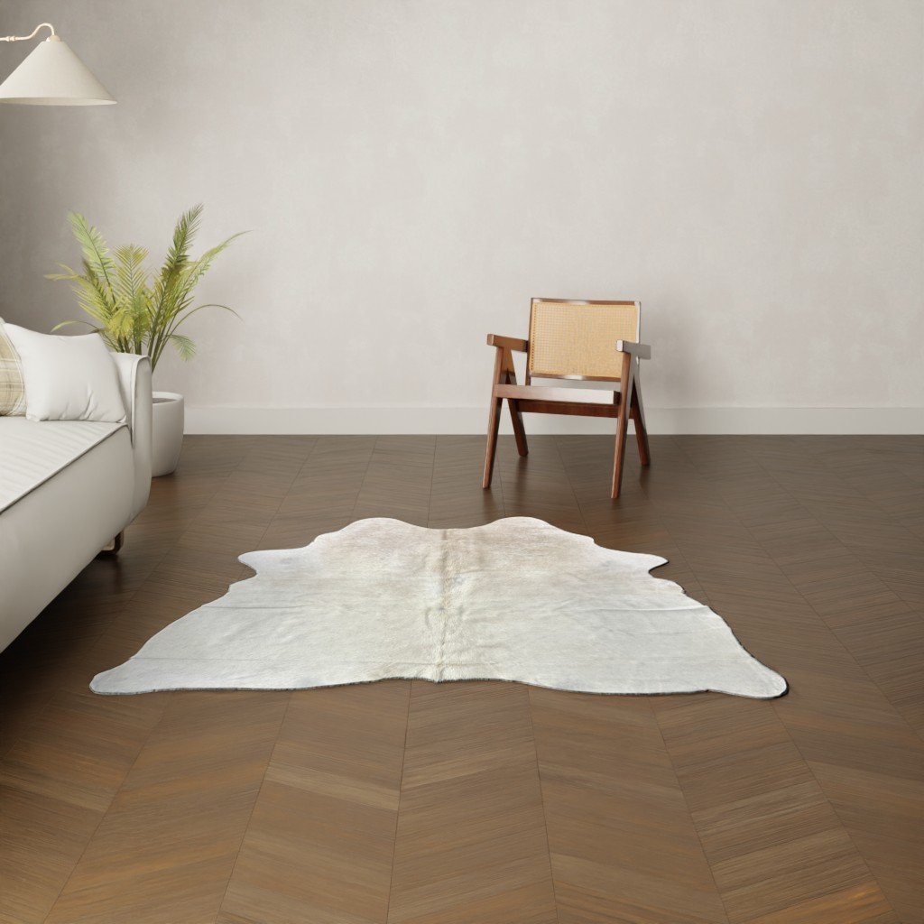 Natürliches Rinderfell cremeweiss 170x150 cm Nahaufnahme Fell-Muster