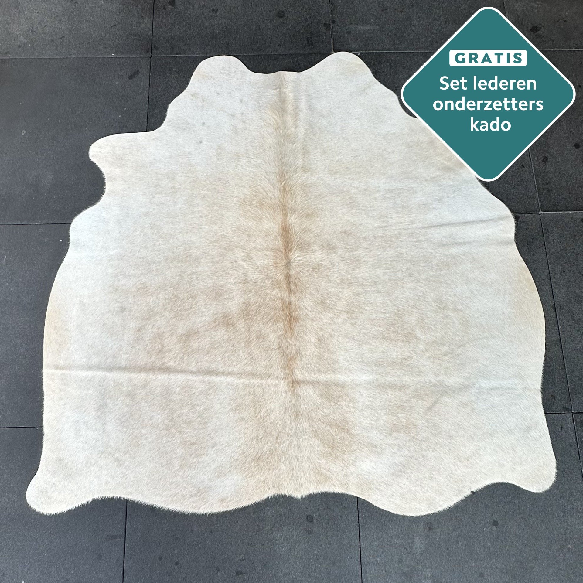 Kleines Kuhfell Teppich beige Detailansicht