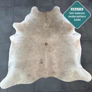 Kuhfell Teppich cognac dunkel Detailansicht natürliche Zeichnung