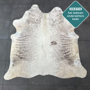 Kuhfell Teppich creme braun Detailansicht natürliche Zeichnung