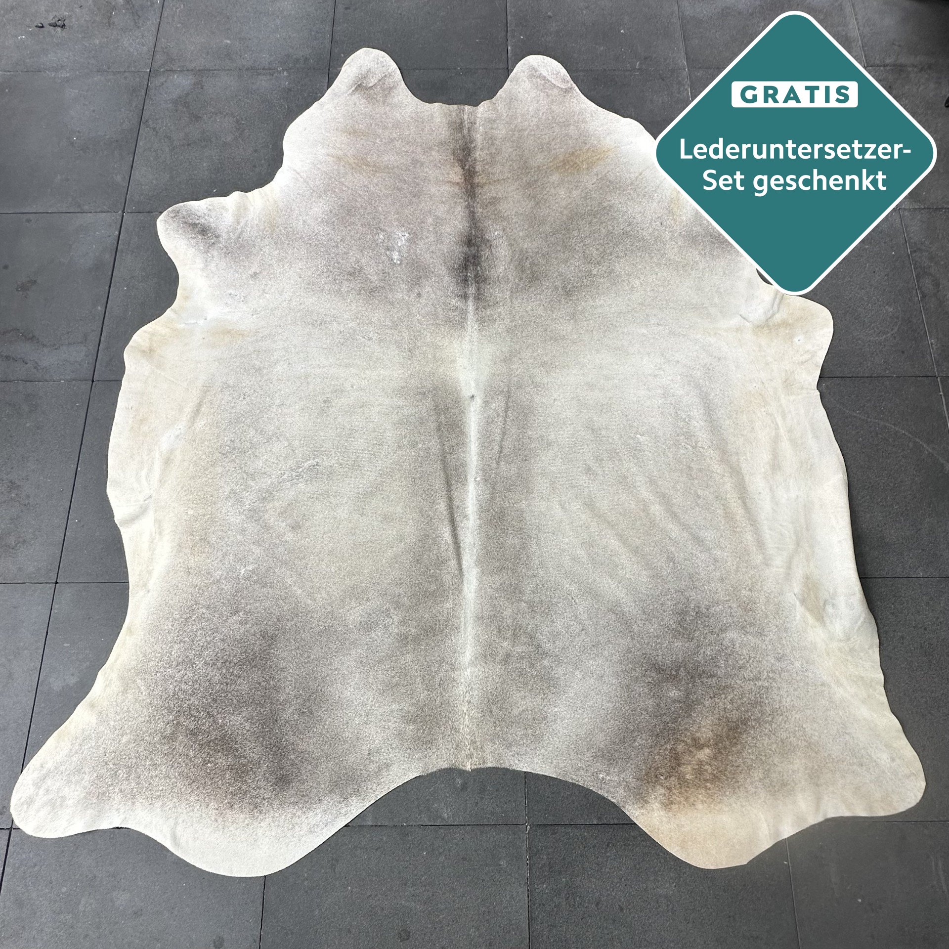 Kuhfell-Teppich grau taupe 260x220 cm. KOLOSSAL