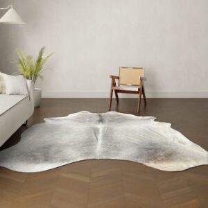 Kuhfell-Teppich grau taupe 260x220 cm. KOLOSSAL