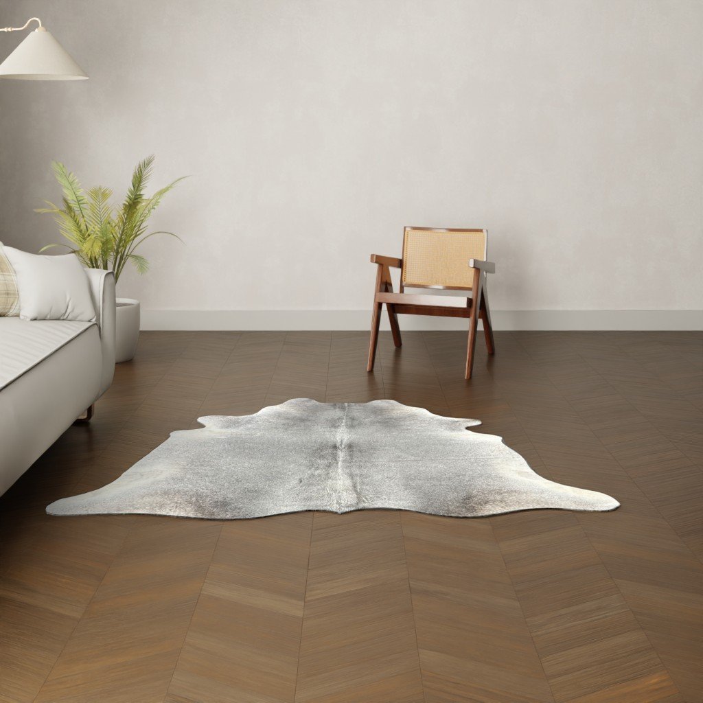 Kuhfell-Teppich dunkelgrau 190x190 cm.