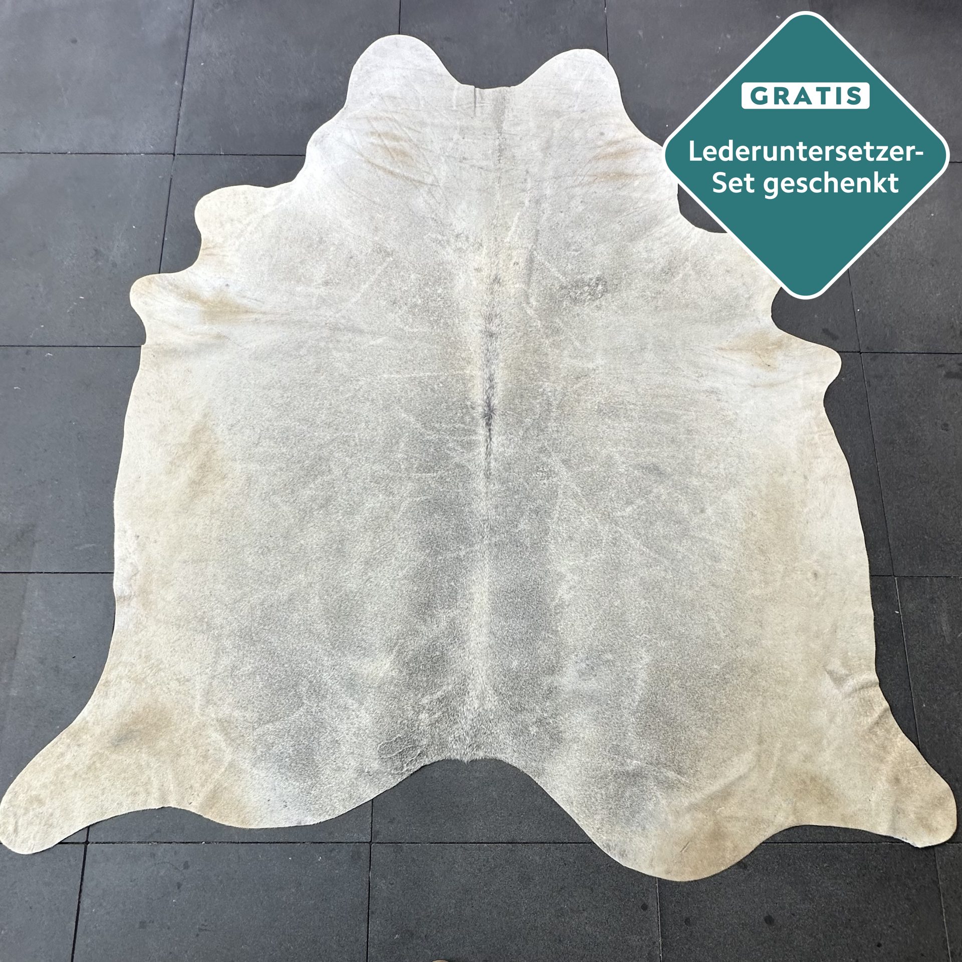 Kuhfell Teppich grau creme Detailansicht natürliche Zeichnung