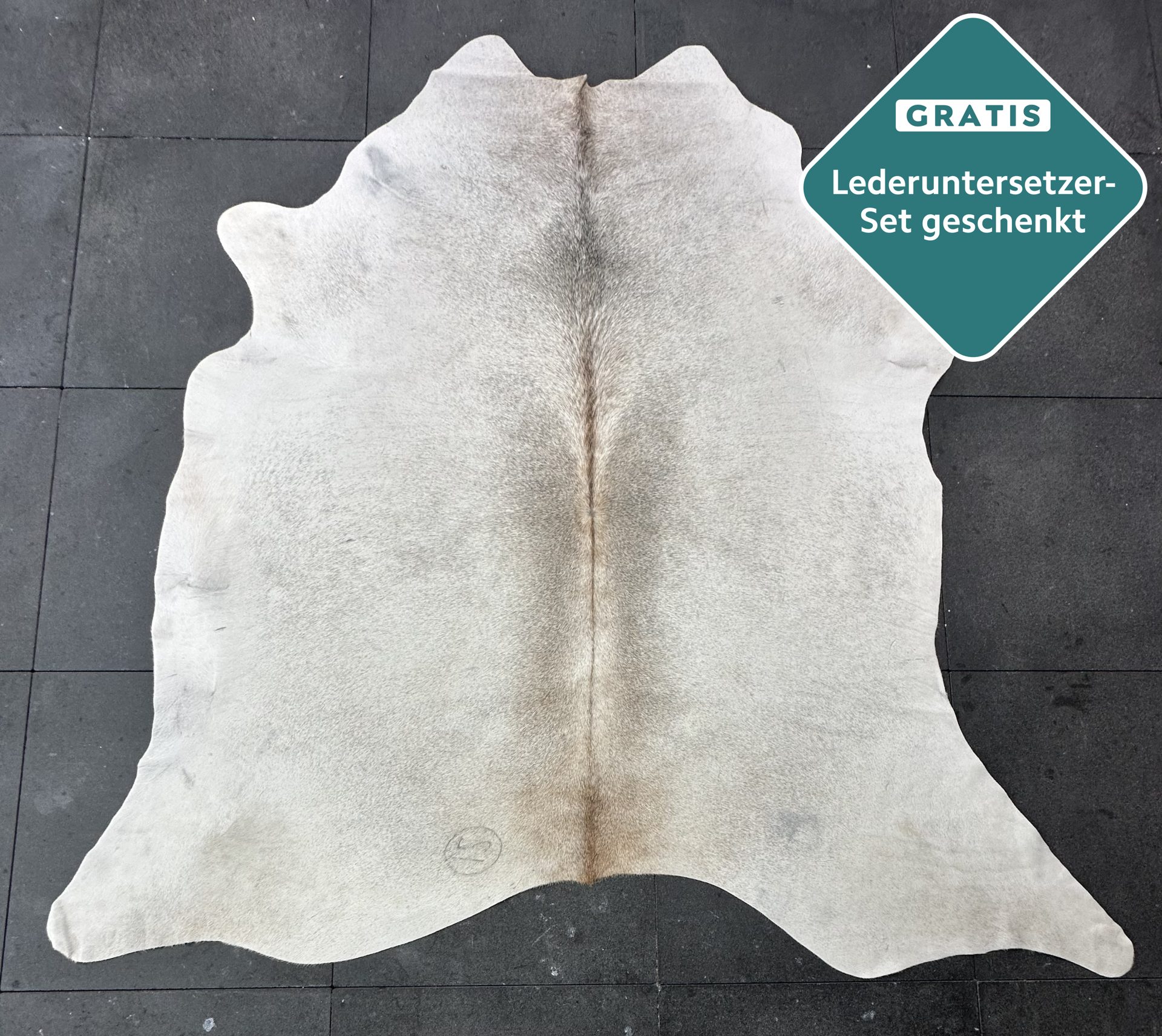 Kuhfell Teppich creme grau Detailansicht natürliche Zeichnung