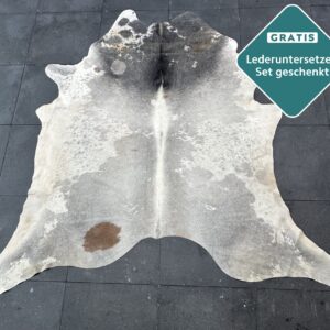 Kuhfell Teppich grau schwarz Detailansicht natürliche Zeichnung