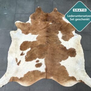 Kuhfell Teppich braun-weiss gefleckt Detailansicht natürliche Zeichnung