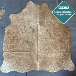 Kleines Kuhfell Teppich mittelbraun Detailansicht