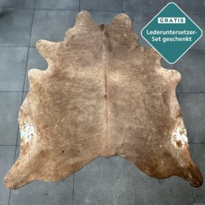 Kuhfell Teppich warmbraun Detailansicht natürliche Zeichnung