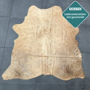 Kuhfell Teppich mittelbraun Detailansicht natürliche Zeichnung