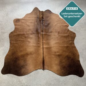 Kleines Kuhfell Teppich dunkel cognac Detailansicht