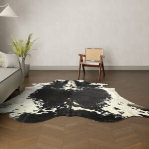 Kuhfell-Teppich Tricolor 260x230 cm. KOLOSSAL