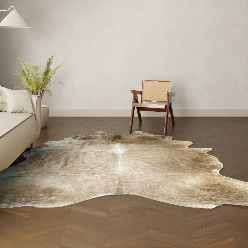 Kuhfell-Teppich hellbraun weiß 270x230 cm. KOLOSSAL