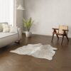 Mini-Kuhfell taupe braun-weiß gefleckt 150x140 cm. KLEIN