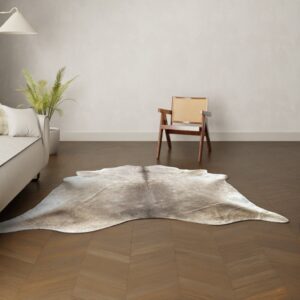 Kuhfell-Teppich grau taupe 220x220 cm. SPEZIAL
