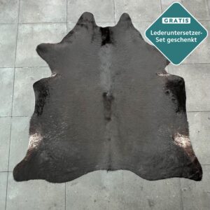 Kuhfell Teppich schwarz Detailansicht natürliche Zeichnung